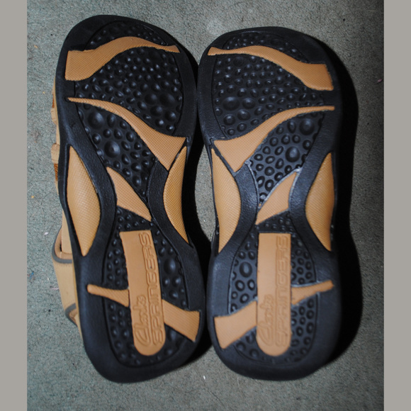 CLARKS Springer Bungie Slip-ons Leather Sz 7-1/2 - Picture 7 of 7